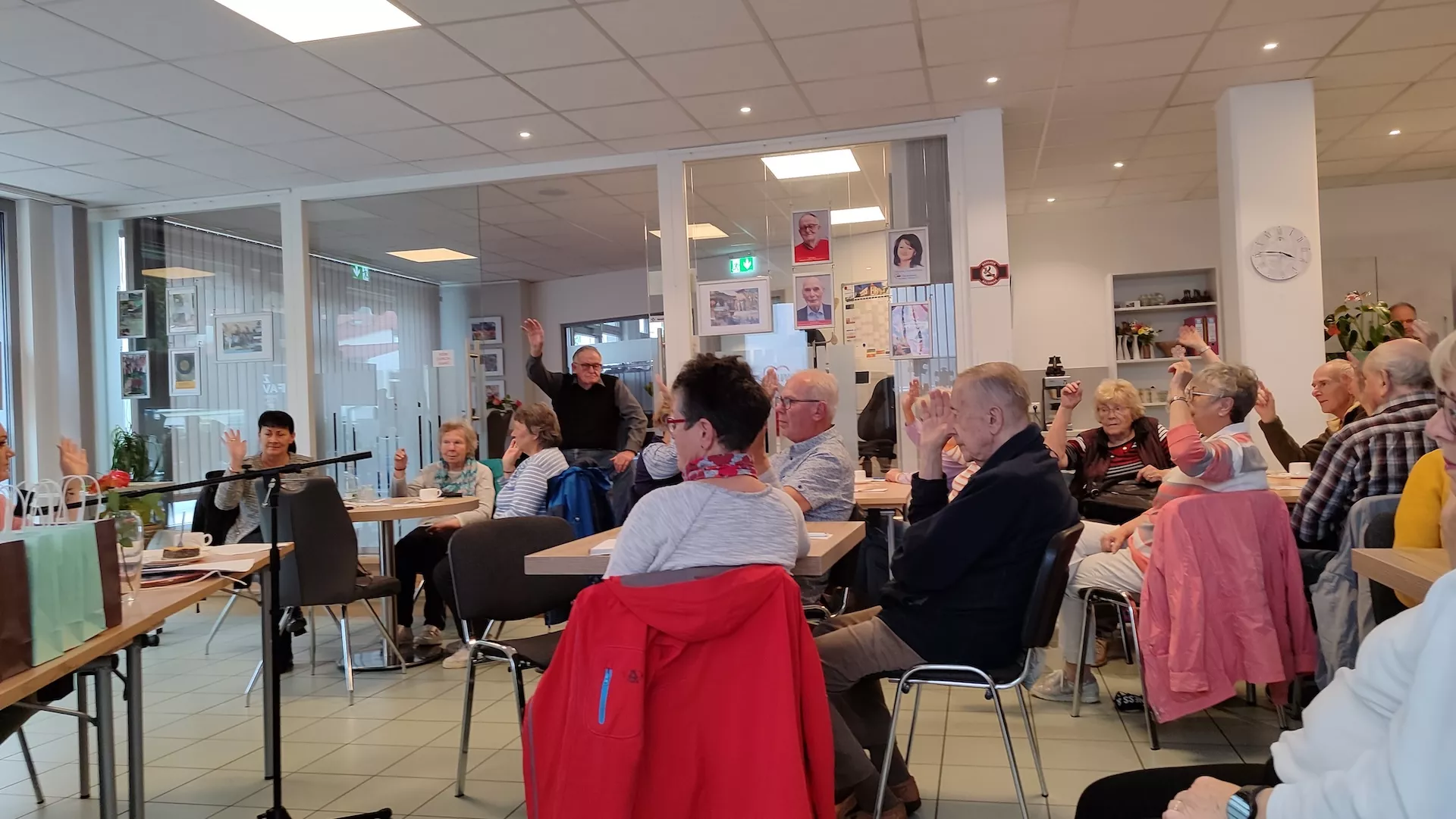 Zustimmung zu den Beschlüssen