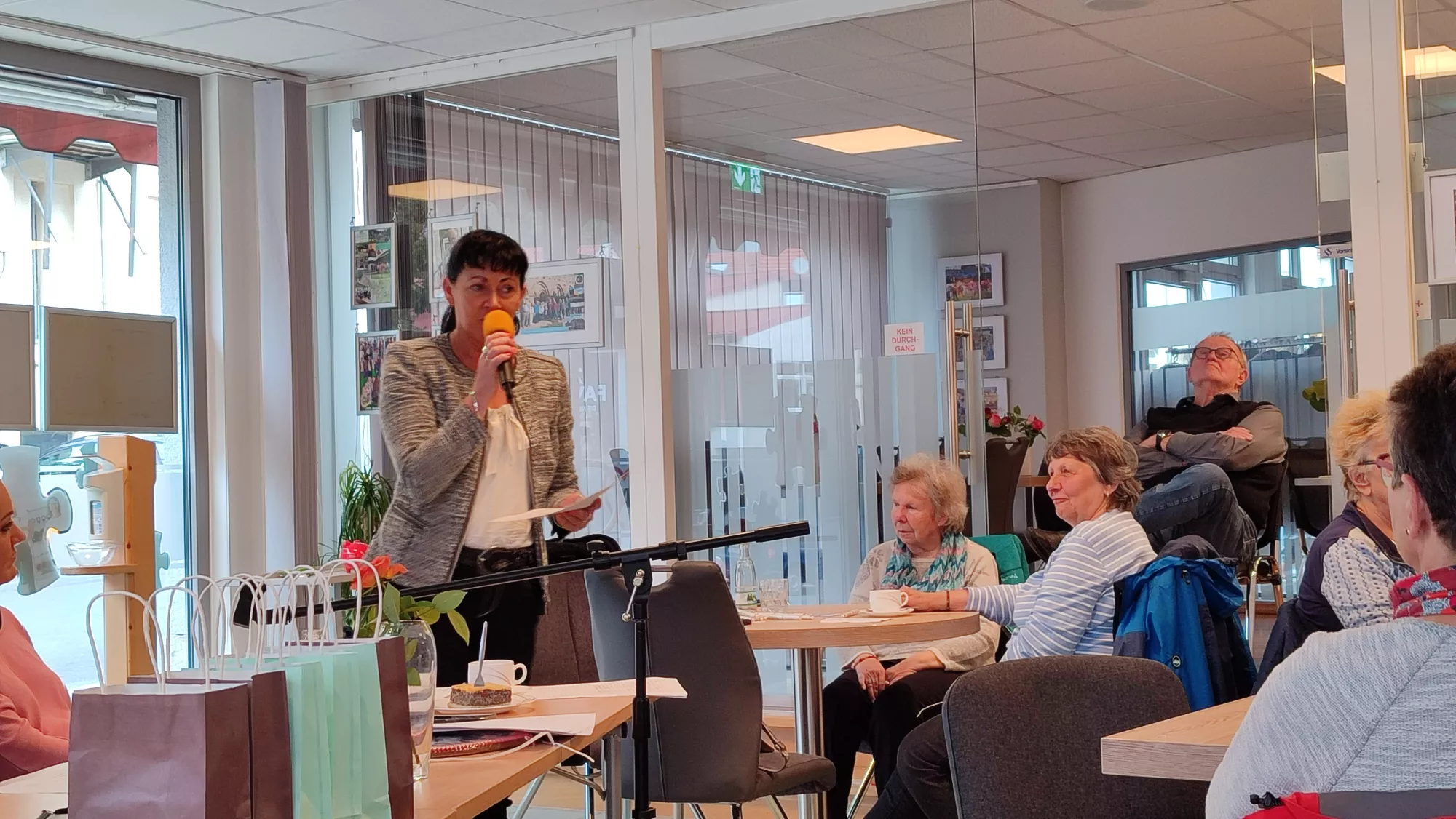 Lilo gibt eine Einschätzung